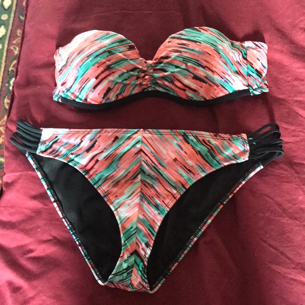 Bandeau bikini